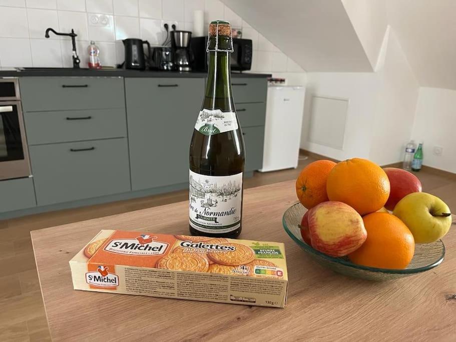 La Maison Des Amis En Normandie Pontfarcy Luaran gambar