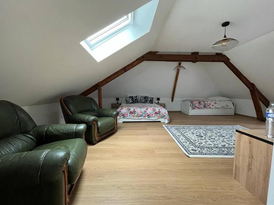 La Maison Des Amis En Normandie Pontfarcy Luaran gambar